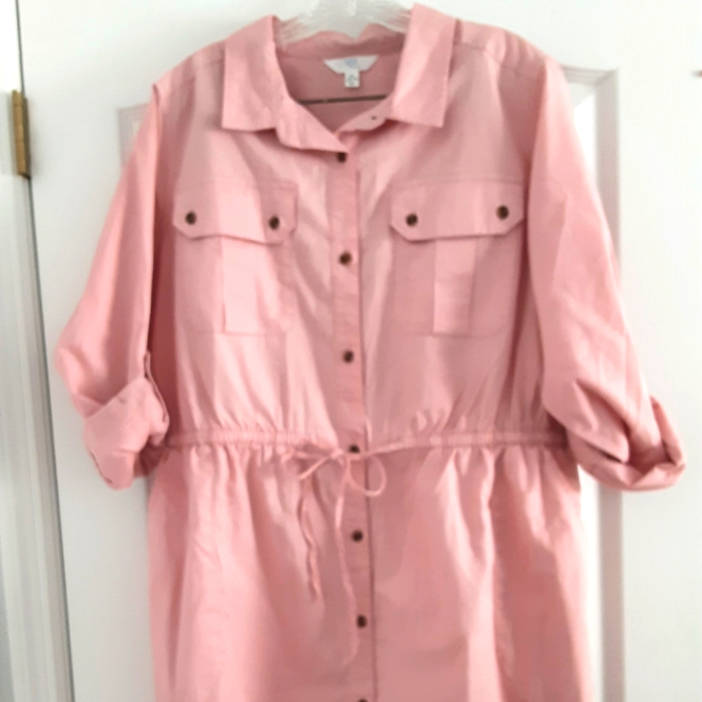 Chic Pink Shirt Dress with Pockets